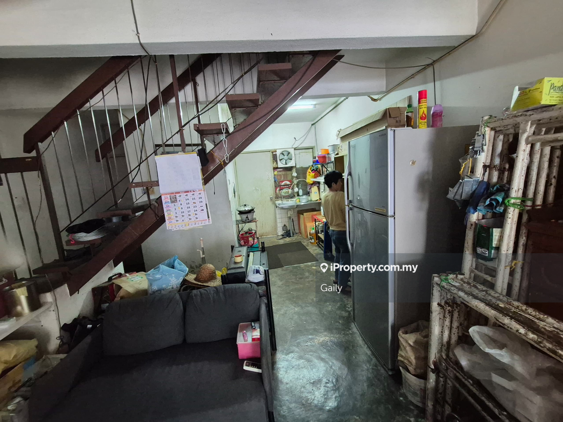 Rumah Teres untuk Dijual di Taman Seraya, Ampang oleh Gaily - iProperty.com.my