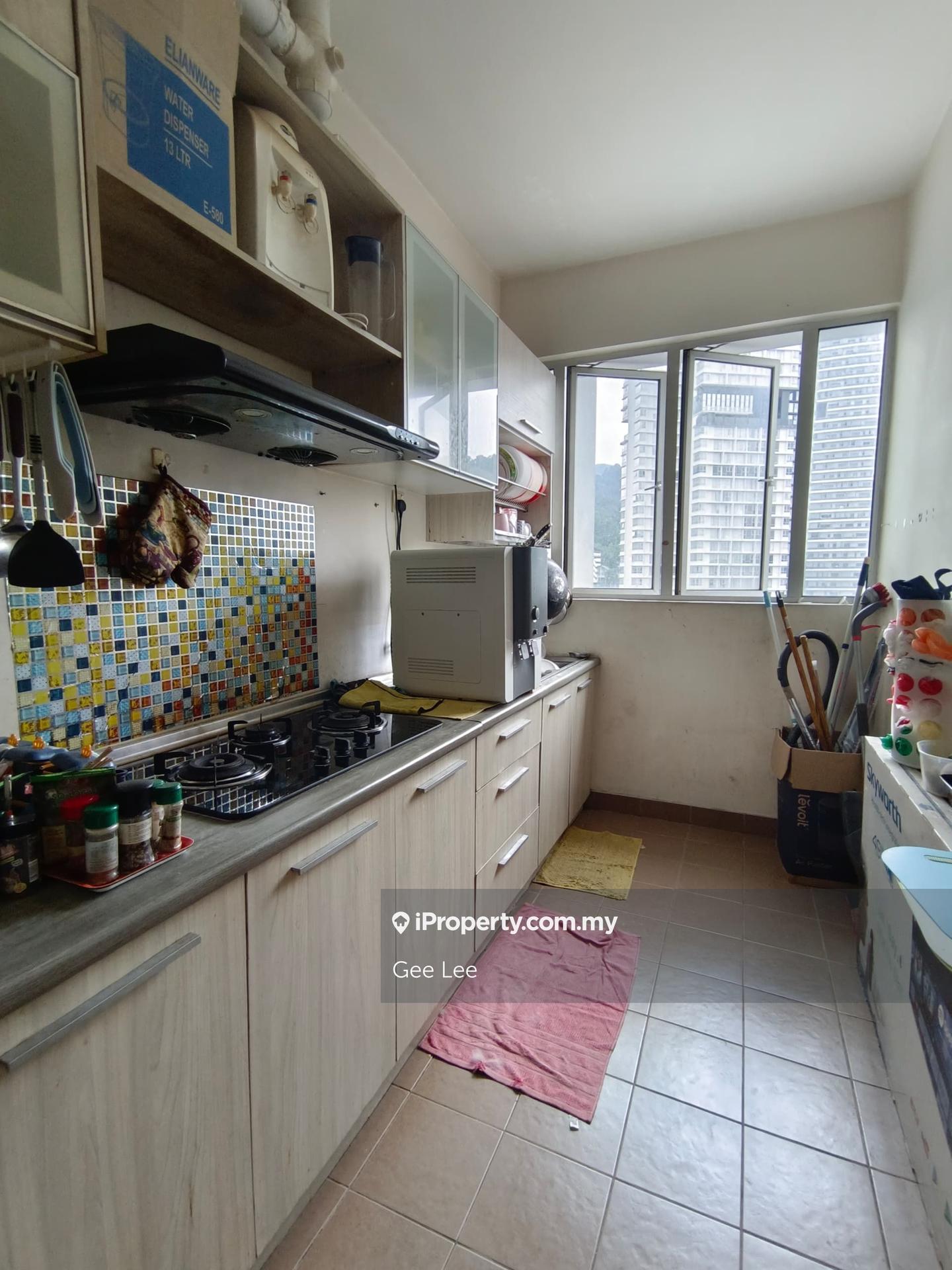 Kondominium untuk Dijual di Platinum Hill PV 2 oleh Gee Lee - iProperty.com.my