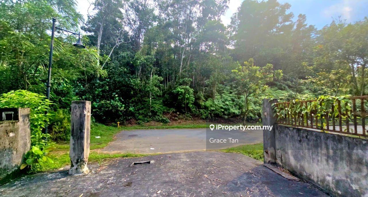 Banglo Tanah untuk Dijual di Taman Equine, Seri Kembangan oleh Grace Tan - iProperty.com.my