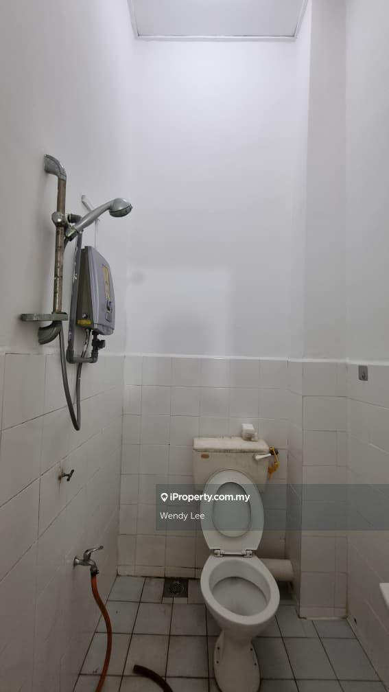 Rumah Berangkai 2 Tingkat untuk Disewa di Saujana Puchong, Puchong oleh Wendy Lee - iProperty.com.my