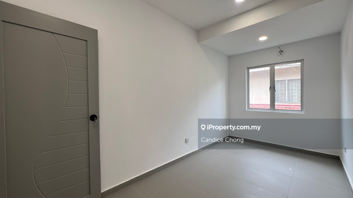 2-storey Terraced House for Sale in TAMAN PUCHONG UTAMA, Puchong by Candice Chong - iProperty.com.my