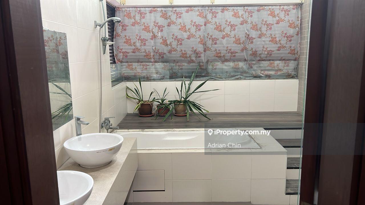 Bungalow House for Sale in Glenmarie Cove, Klang by Adrian Chin - iProperty.com.my
