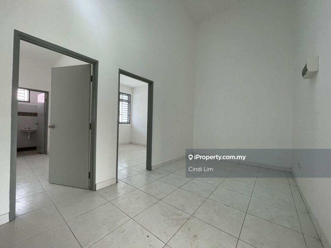 Rumah Berangkai 2 Tingkat untuk Dijual di Taman Flora Heights, Pasir Gudang oleh Cindi Lim - iProperty.com.my