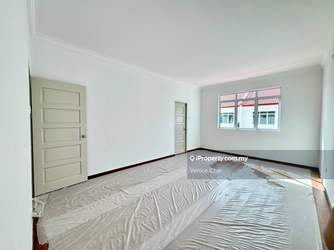 Semi-Detached House for Sale in Miri, Sarawak by Venice Chai - iProperty.com.my