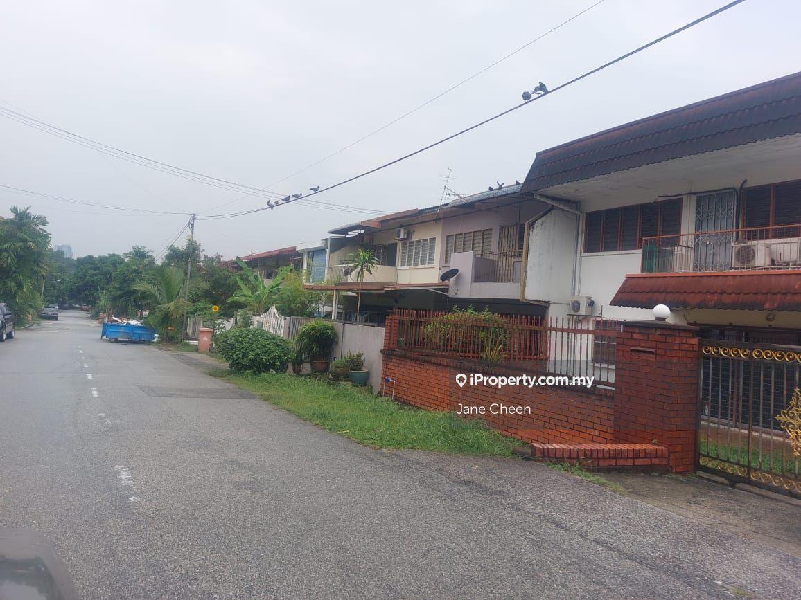 Rumah Berangkai 2 Tingkat untuk Dijual di Seksyen 17, Petaling Jaya oleh Cheen CL - iProperty.com.my
