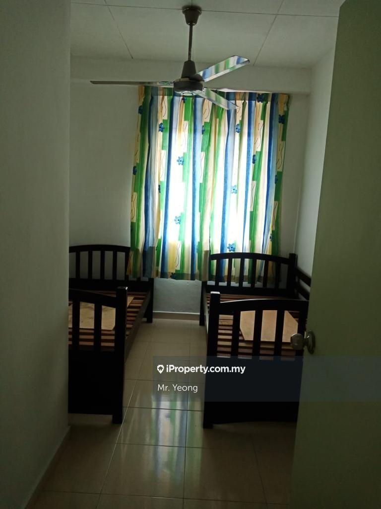 Flat for Sale in Taman Tan Sri Yaacob by Micky Mah - iProperty.com.my