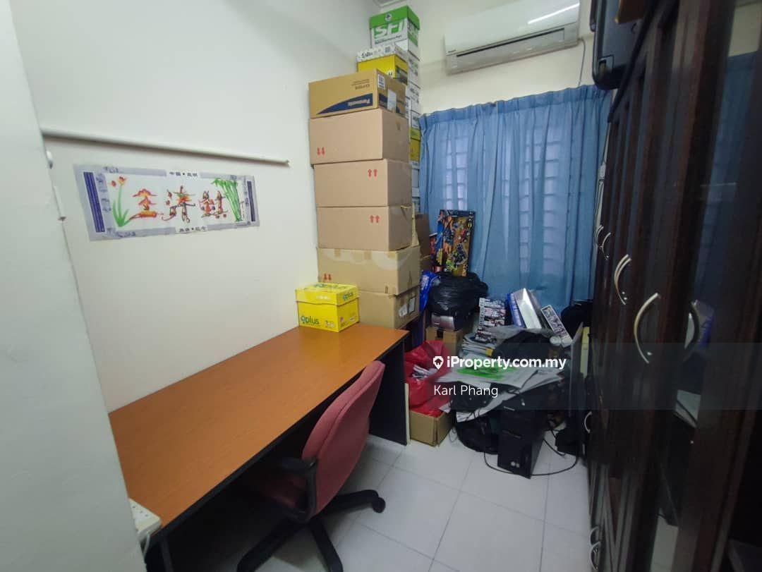 Rumah Berangkai 1 Tingkat untuk Dijual di Bandar Putera 2, Klang oleh Karl Phang - iProperty.com.my