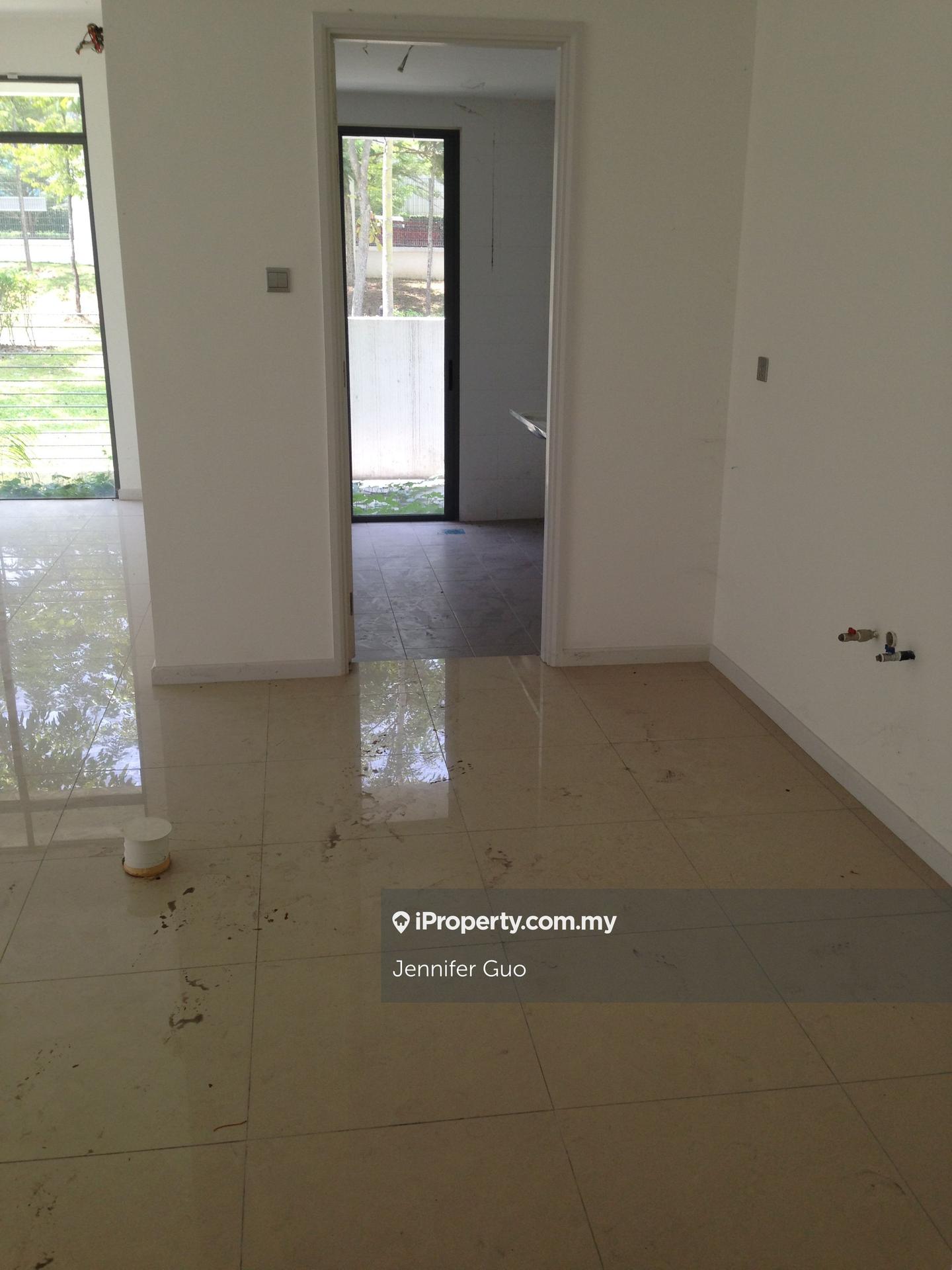 Rumah Berangkai 2 Tingkat untuk Dijual di Summerglades, Perdana Lakeview West, Cyberjaya oleh Jennifer Guo - iProperty.com.my