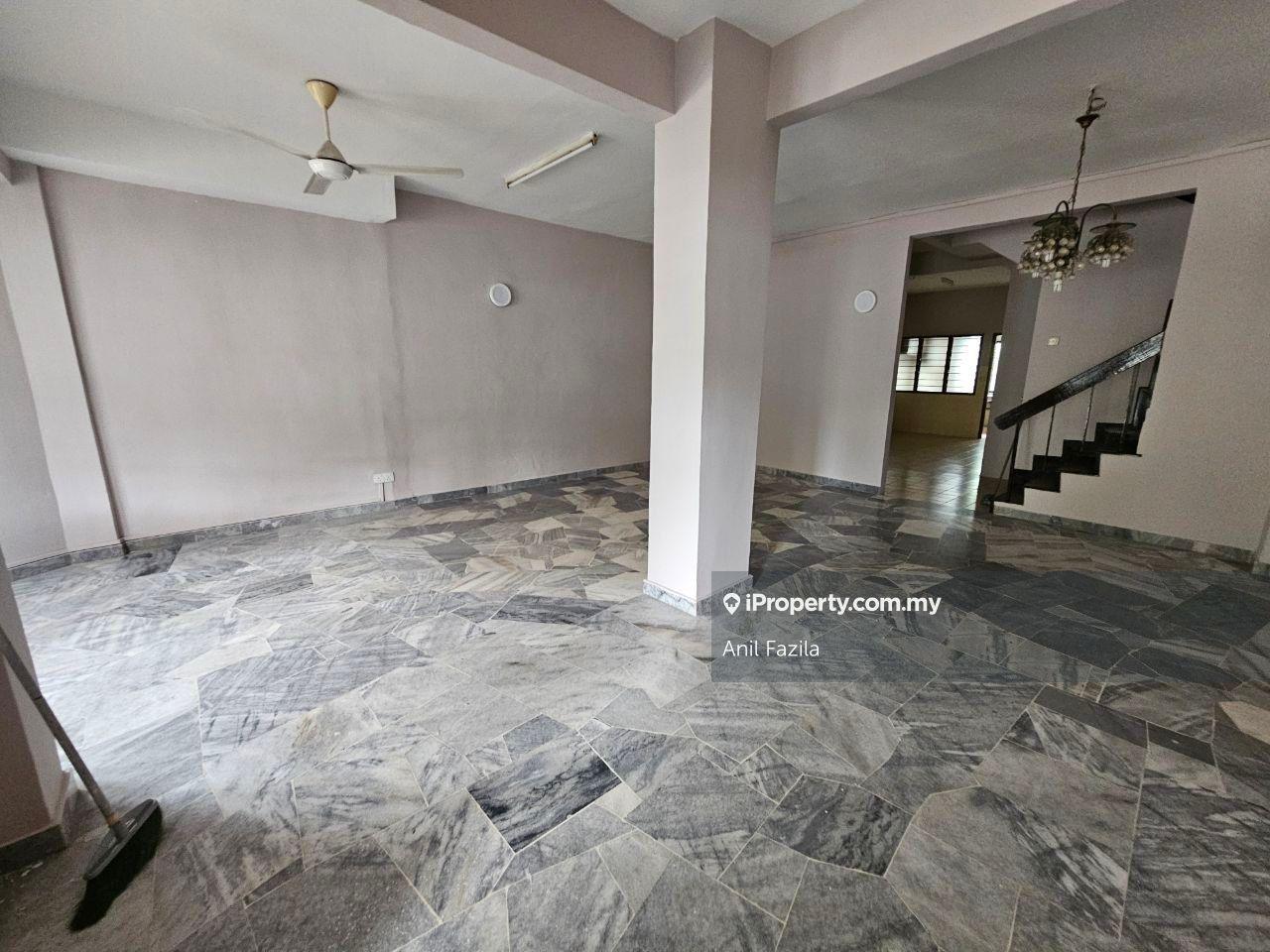 2-storey Terraced House for Sale in Seksyen 8, Shah Alam by Anil Fazila - iProperty.com.my