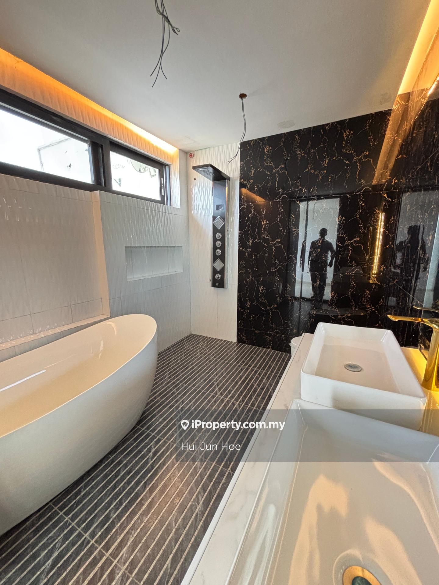 Semi-Detached House for Sale in Likas, Kota Kinabalu by Hui Jun Hoe - iProperty.com.my