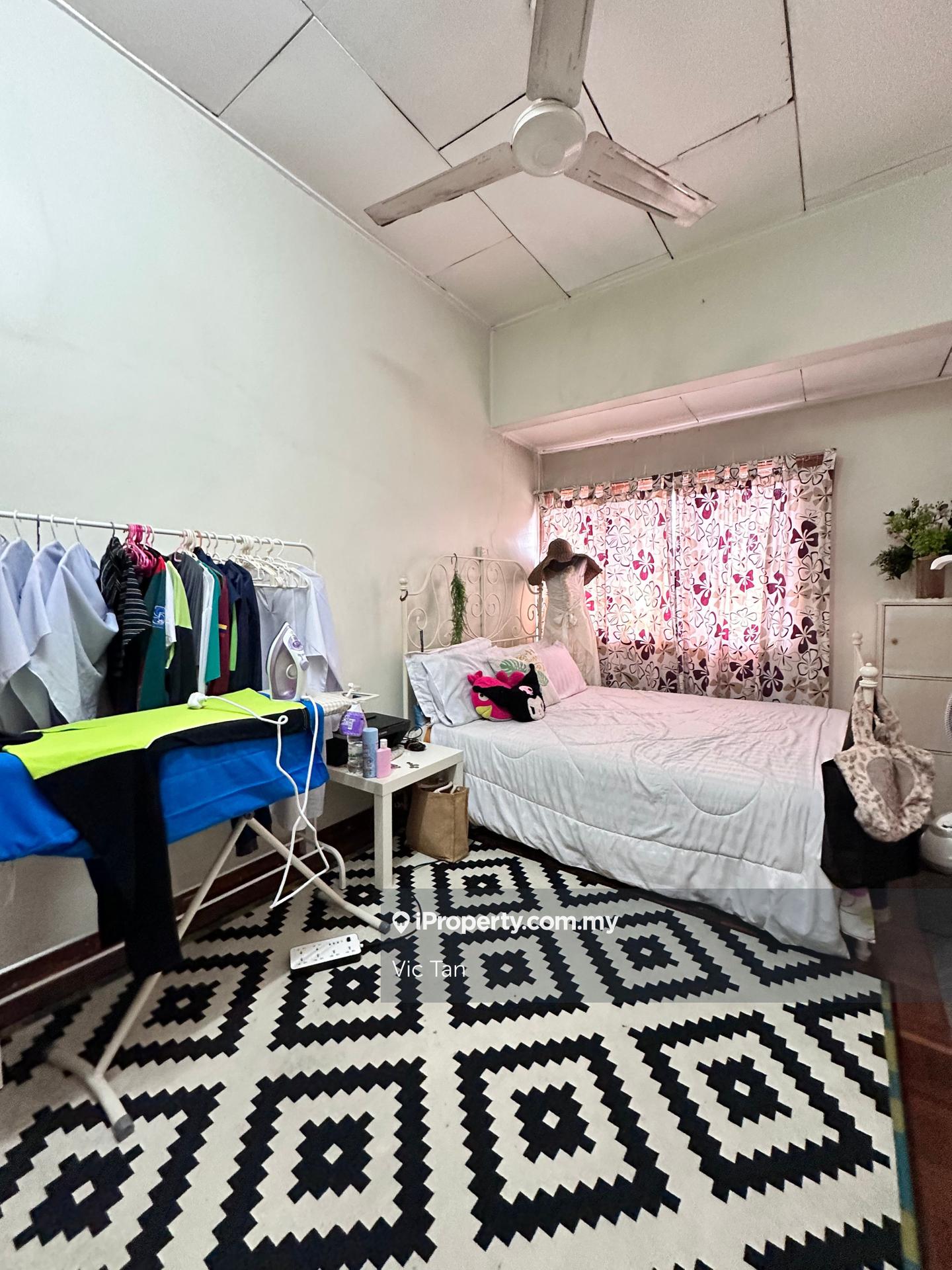 Rumah Berangkai 2 Tingkat untuk Dijual di Taman Sri Bahtera, Cheras oleh Vic Tan - iProperty.com.my