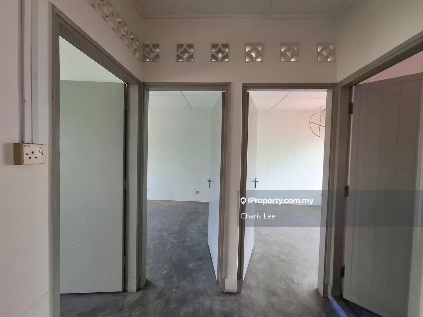 Rumah Berangkai 2 Tingkat untuk Dijual di Seksyen 17, Petaling Jaya oleh Charis Lee - iProperty.com.my