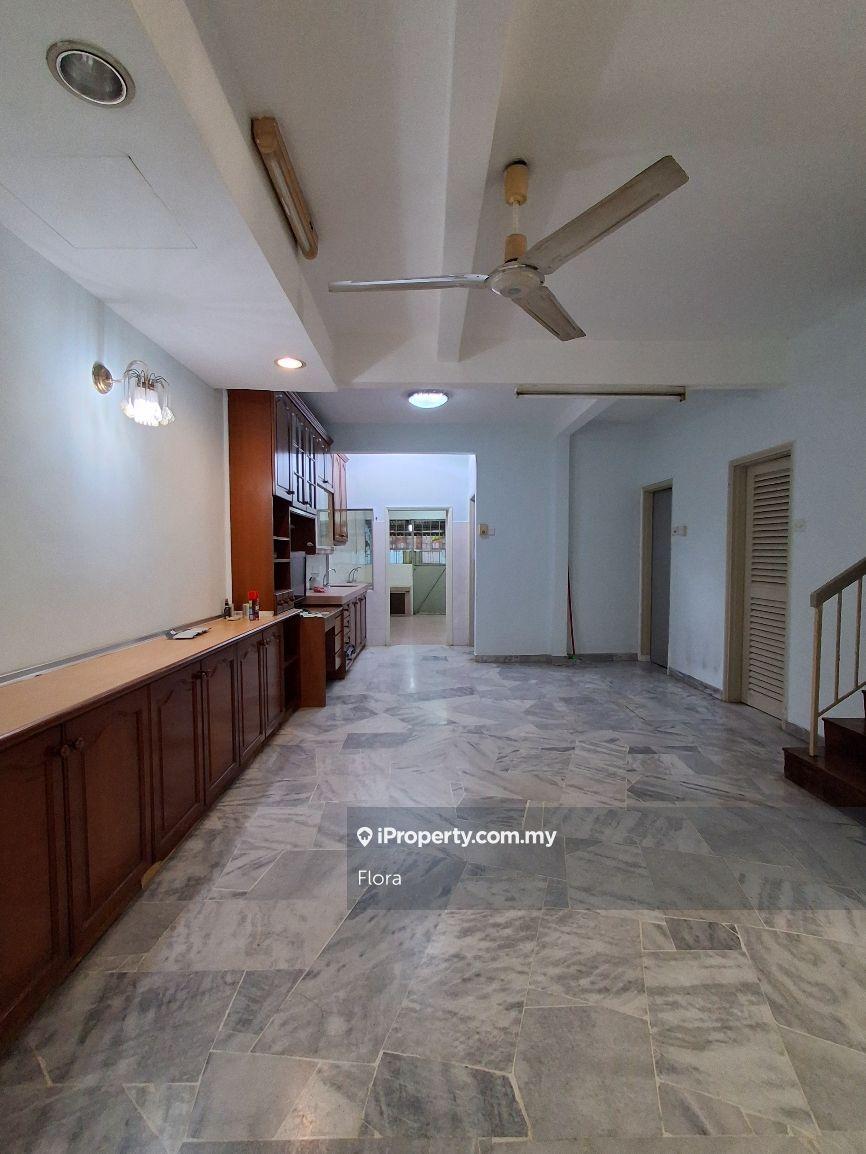 1.5-storey Terraced House for Sale in Bandar Baru Sri Petaling, Sri Petaling by Flora - iProperty.com.my