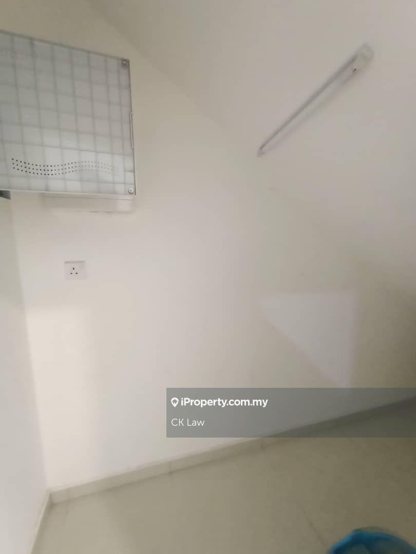 Rumah Berangkai 2 Tingkat untuk Disewa di Eco Majestic, Semenyih oleh CK Law - iProperty.com.my