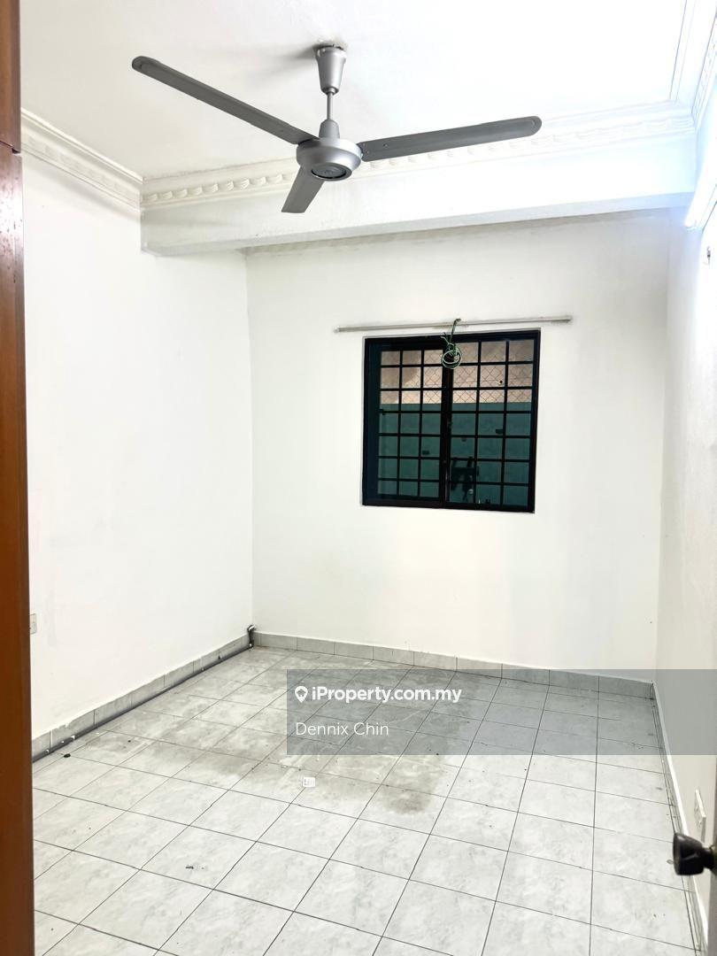 Rumah Bandar untuk Dijual di Taman Lagenda Mas, Cheras oleh Dennix Chin - iProperty.com.my