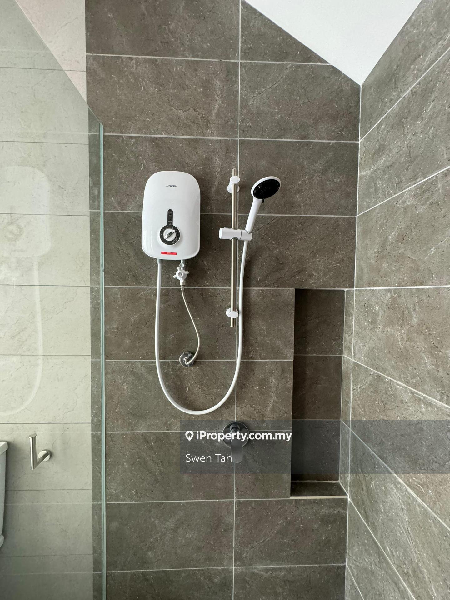 Rumah Berangkai 2 Tingkat untuk Dijual di Bandar Tropicana Aman, Telok Panglima Garang oleh Swen Tan - iProperty.com.my