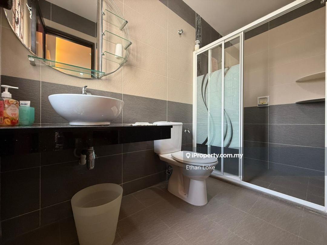 Bungalow House for Sale in Taman Templer Saujana, Rawang by Ethan Loke - iProperty.com.my