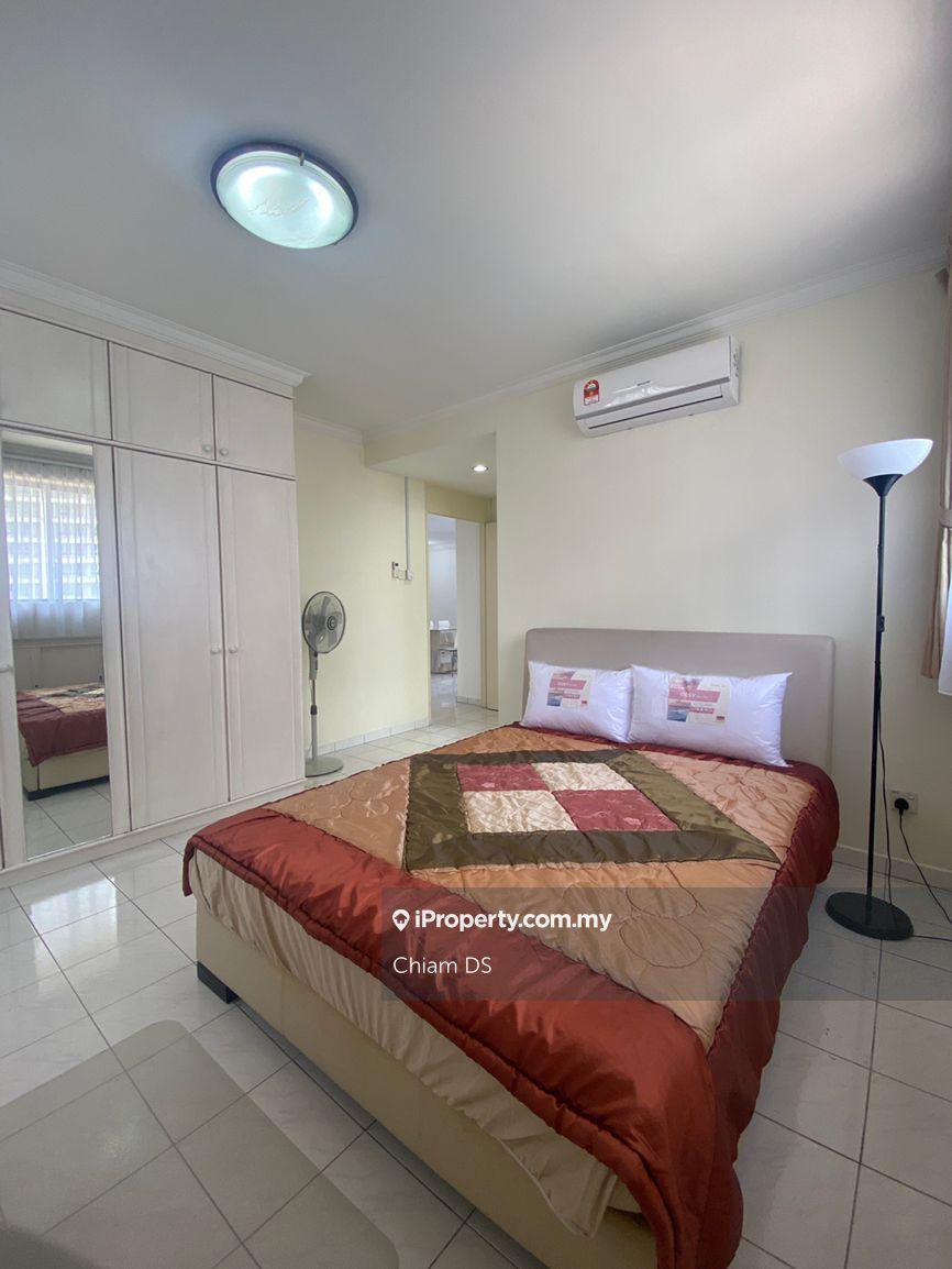 Condominium for Rent in Mont Kiara Pines by Chiam DS - iProperty.com.my