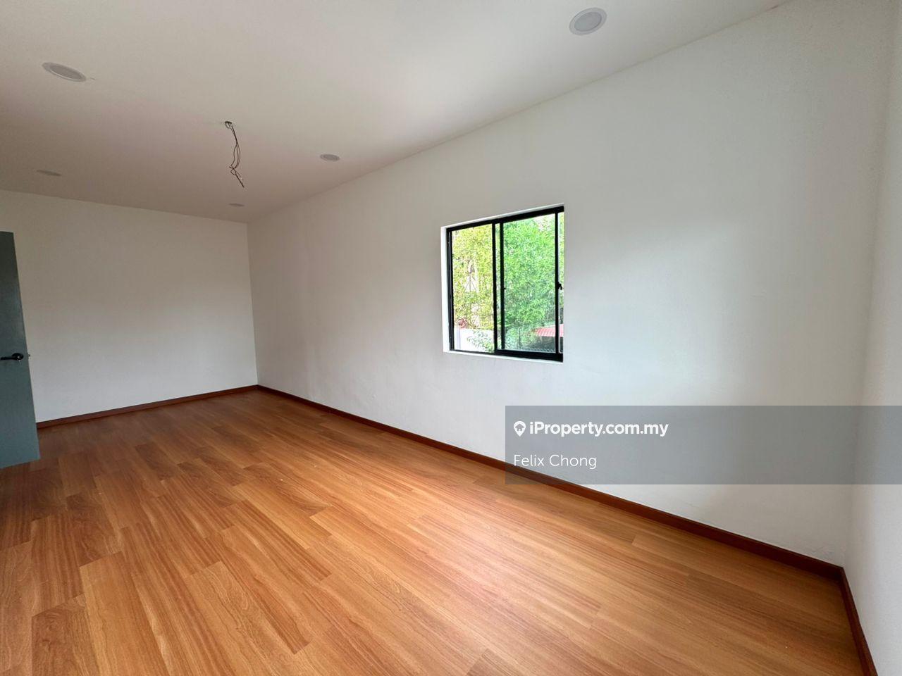 Semi-Detached House for Sale in Kampung Mahmoodiah, Johor Bahru by Felix Chong - iProperty.com.my