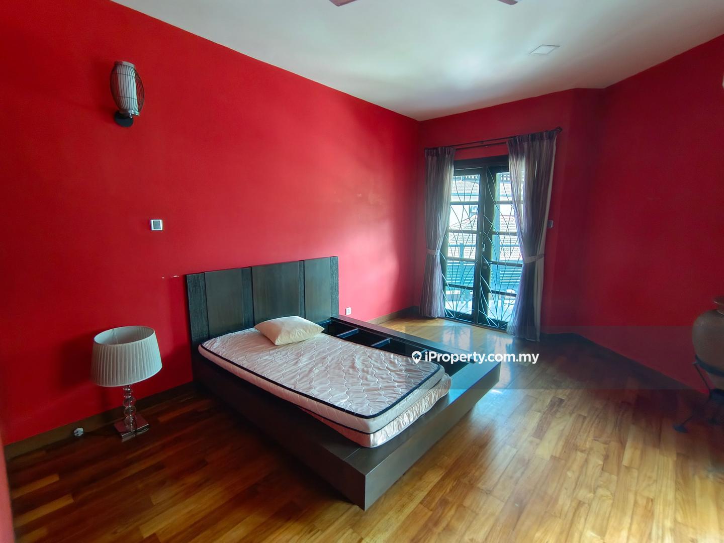 Bungalow House for Sale in Taman Overseas Union (Taman Oug), Jalan Klang Lama (Old Klang Road) by BoBo Lee - iProperty.com.my