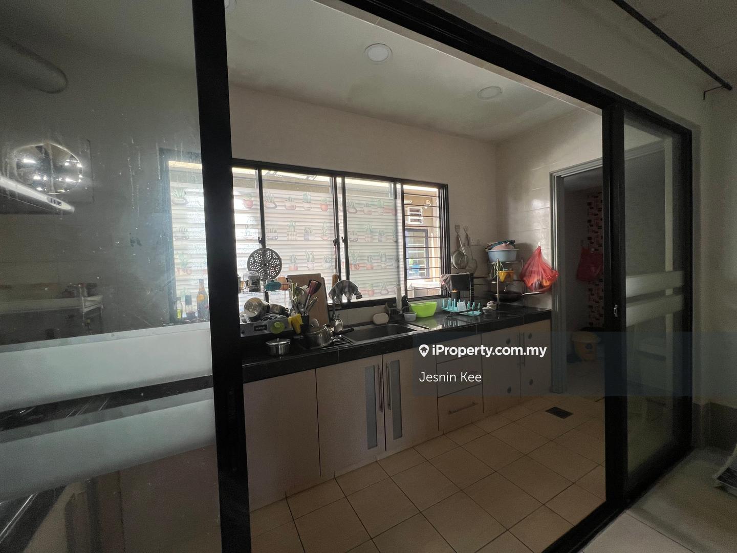 3-storey Terraced House for Sale in Lake Fields, Sungai Besi by Jesnin Kee - iProperty.com.my