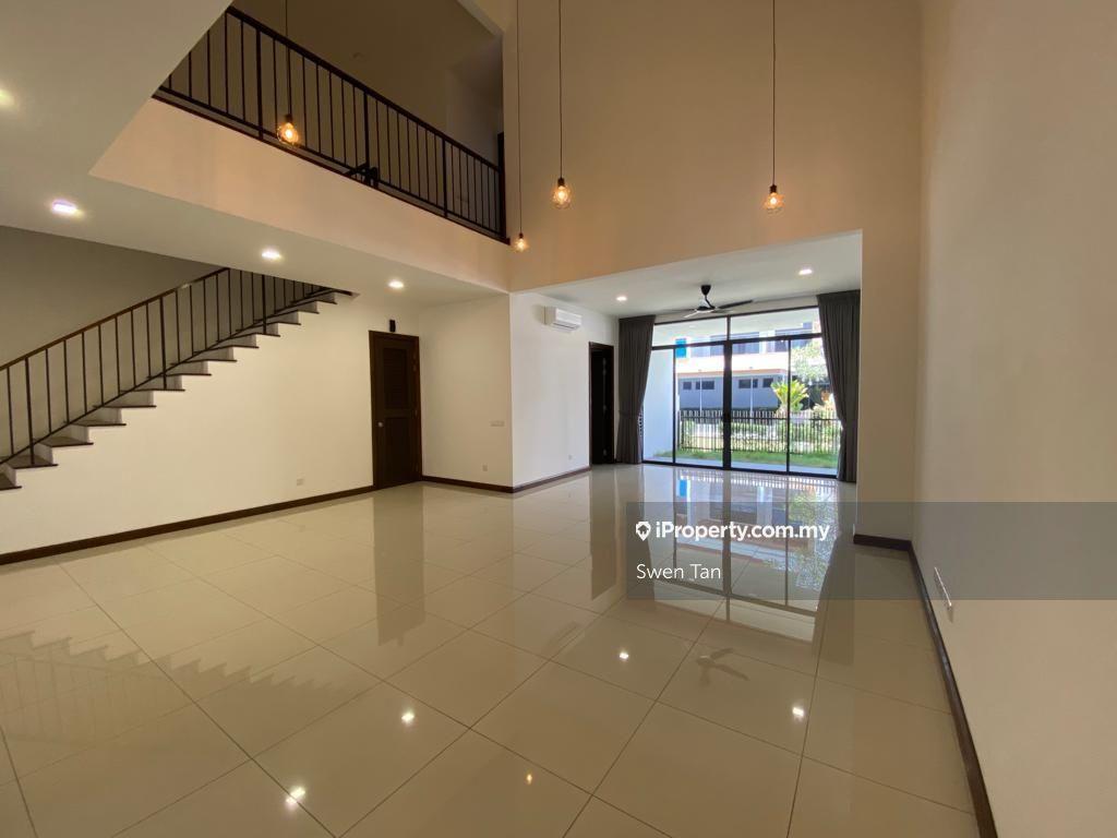 Rumah Berangkai 2 Tingkat untuk Dijual di Telok Panglima Garang, Selangor oleh Swen Tan - iProperty.com.my