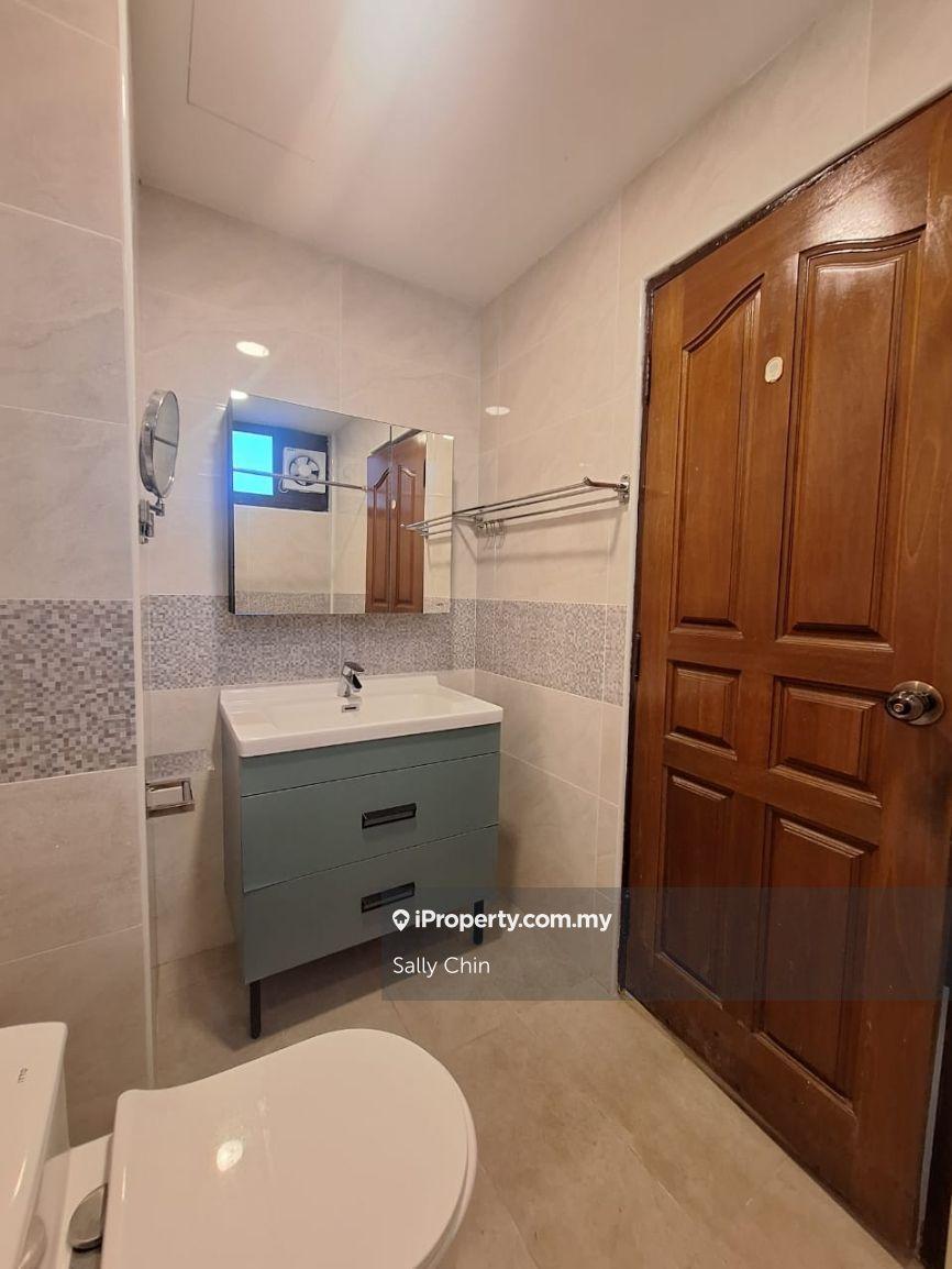 Apartment for Sale in Bella Vista by Sally Chin - iProperty.com.my