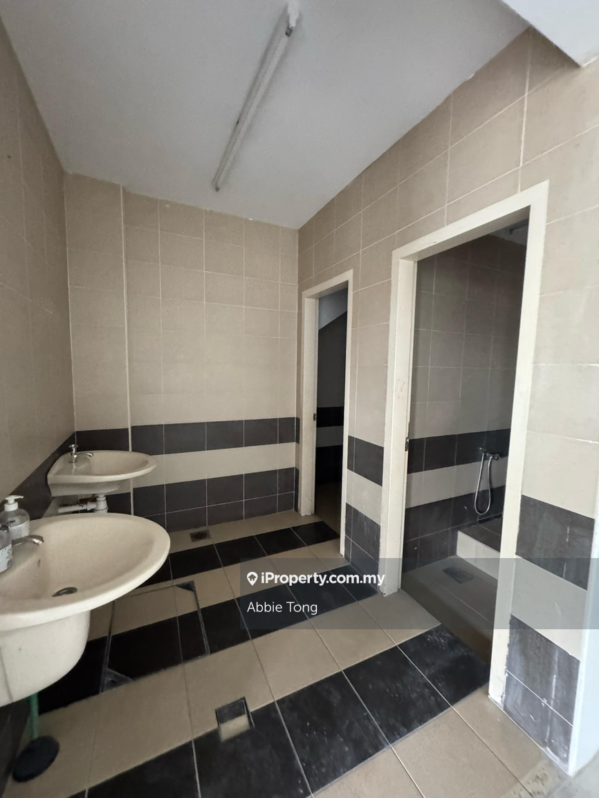 Shop-Office for Rent in Petaling Jaya, Selangor by Abbie Tong - iProperty.com.my