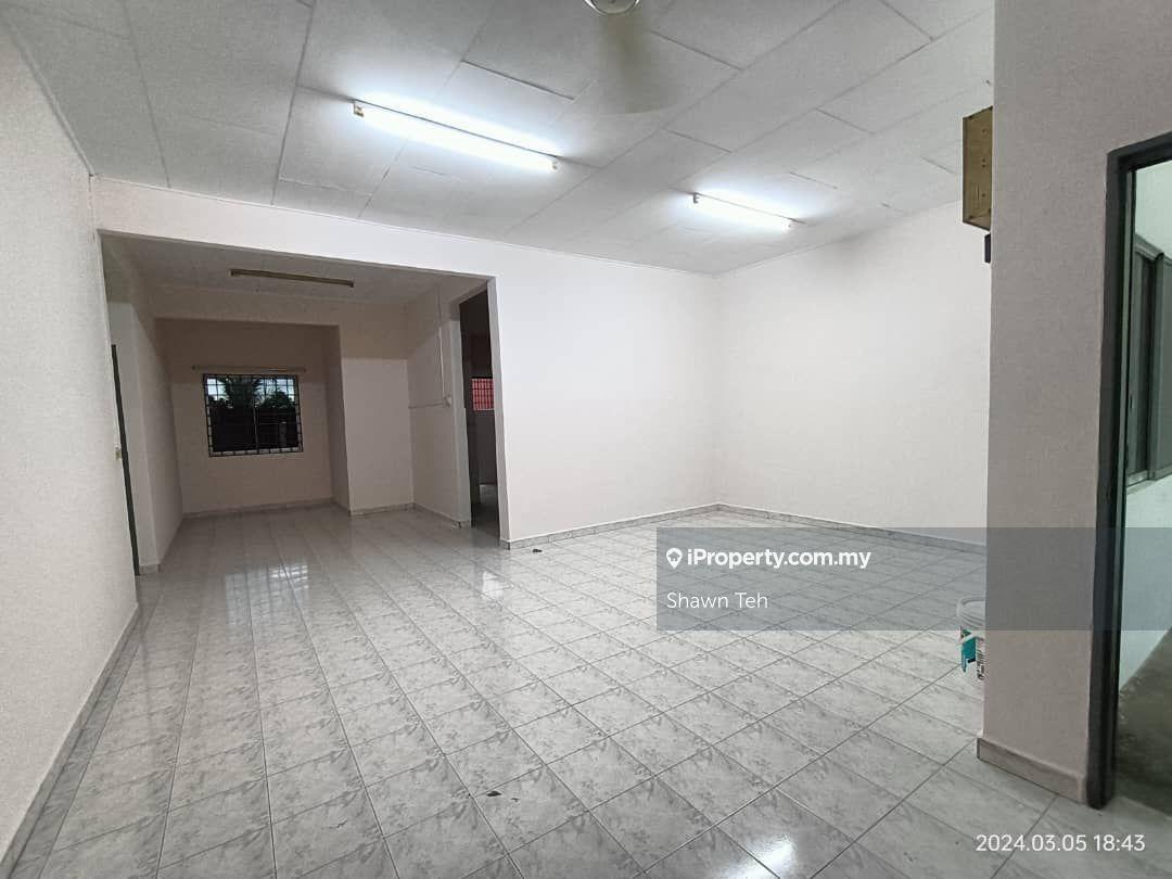 Semi-Detached House for Sale in Bukit Cheng, Cheng by Shawn Teh - iProperty.com.my