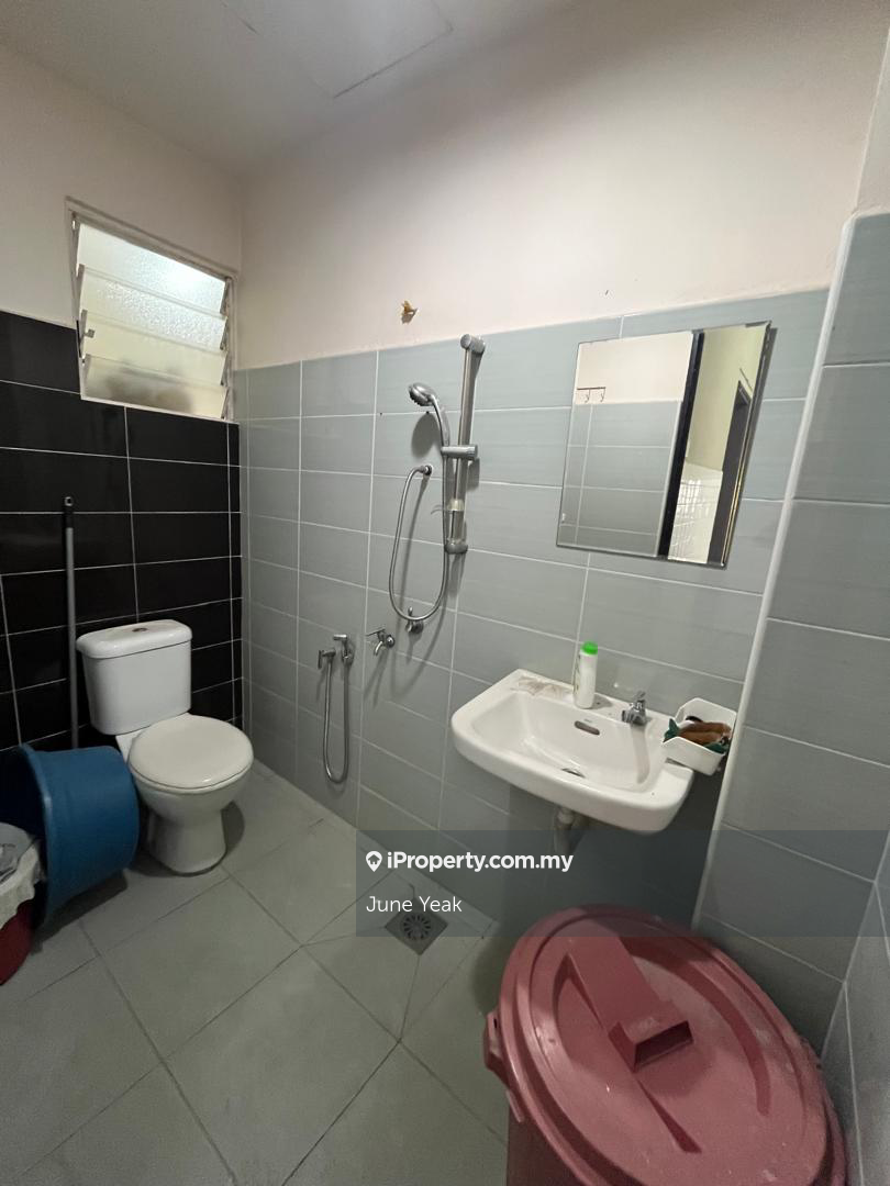 Rumah Berangkai 2 Tingkat untuk Dijual di Damansara Jaya, Petaling Jaya oleh June Yeak - iProperty.com.my