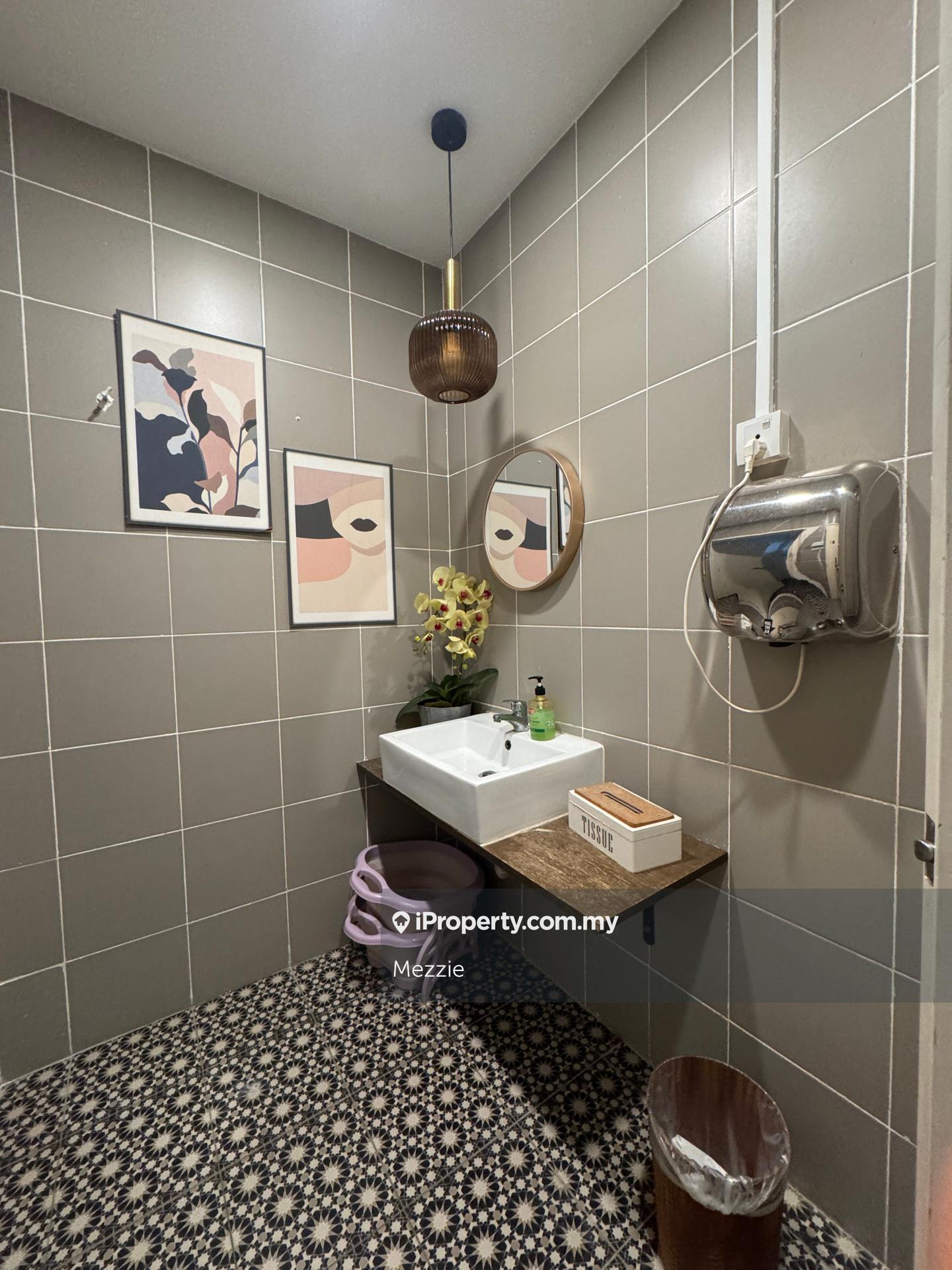 Shop-Office for Sale in Taman Melawati, Ulu Kelang by Mezzie - iProperty.com.my