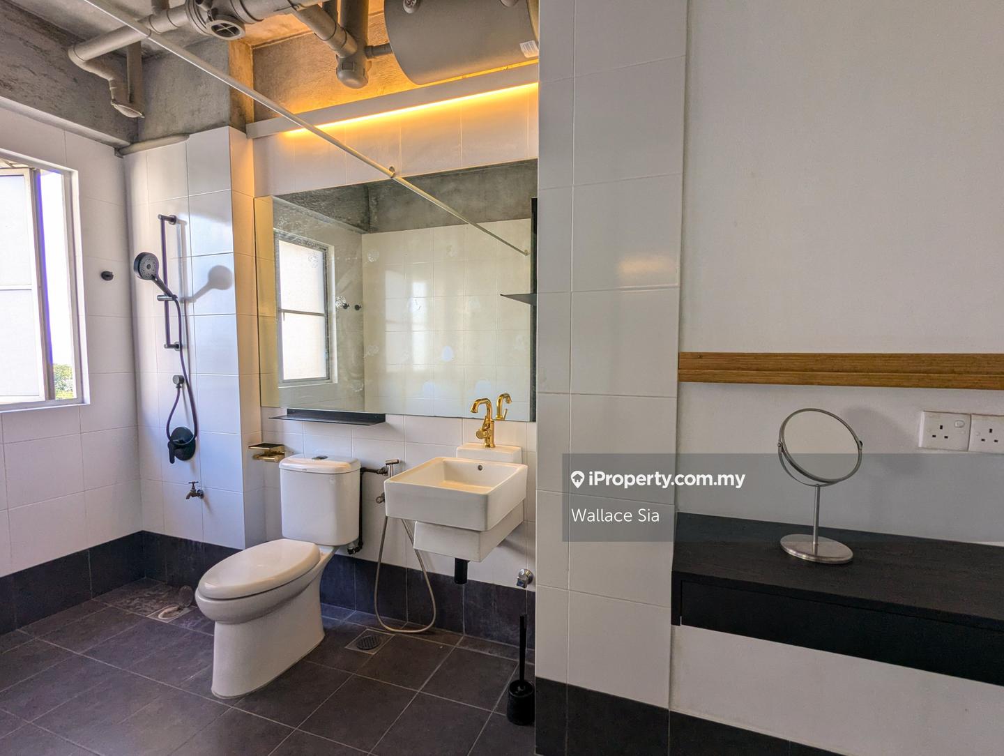 Kondominium untuk Disewa di Pantai Panorama Condominiums oleh Wallace  Sia - iProperty.com.my