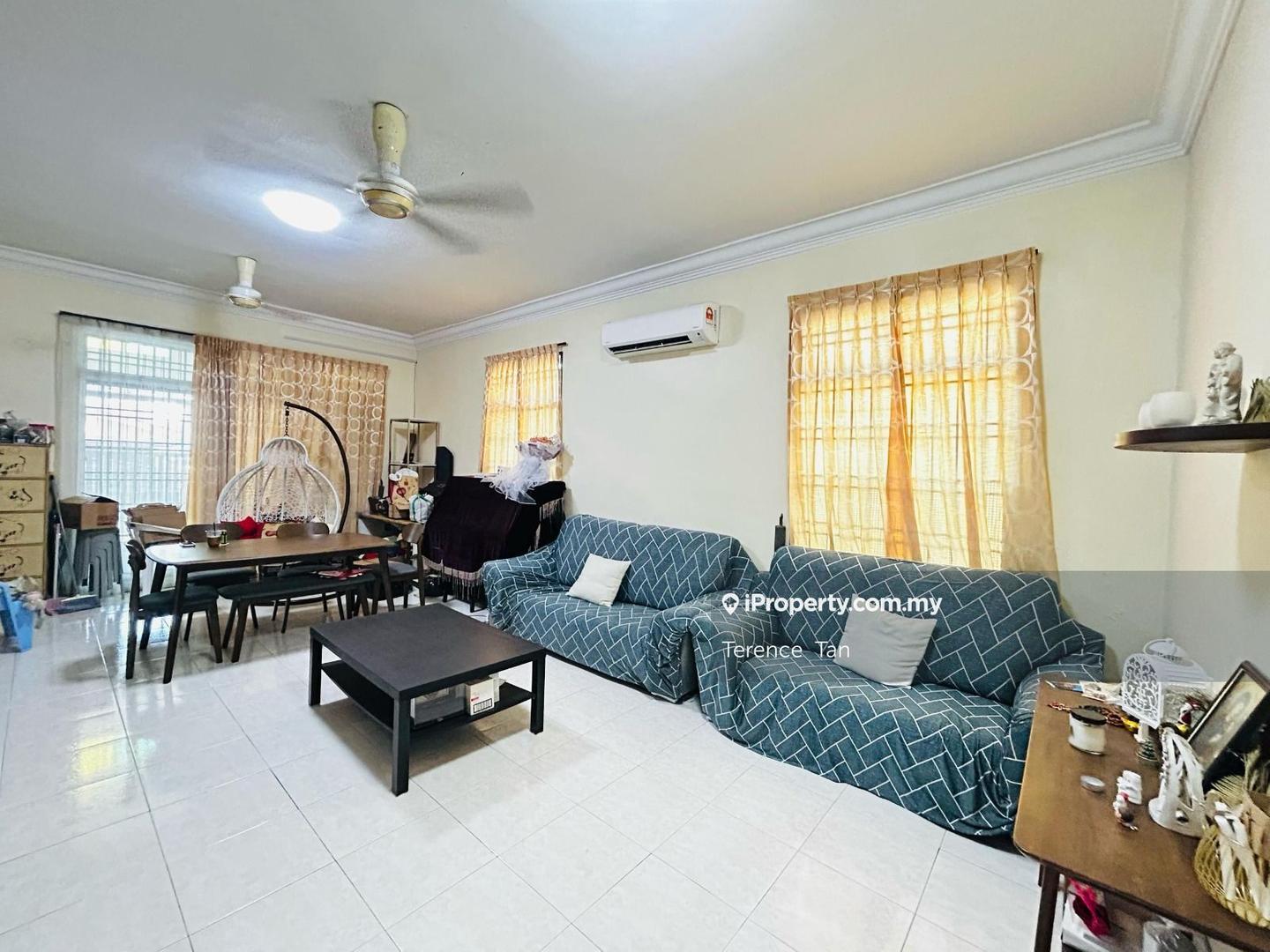 Rumah Berangkai 2 Tingkat untuk Dijual di Taman Bestari Indah, Ulu Tiram oleh Terence Tan - iProperty.com.my