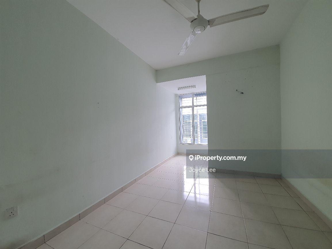 Rumah Berangkai 3 Tingkat untuk Dijual di 3 sty, Bangi Avenue, Bandar Seri Putra, Kajang oleh Joyce Lee - iProperty.com.my
