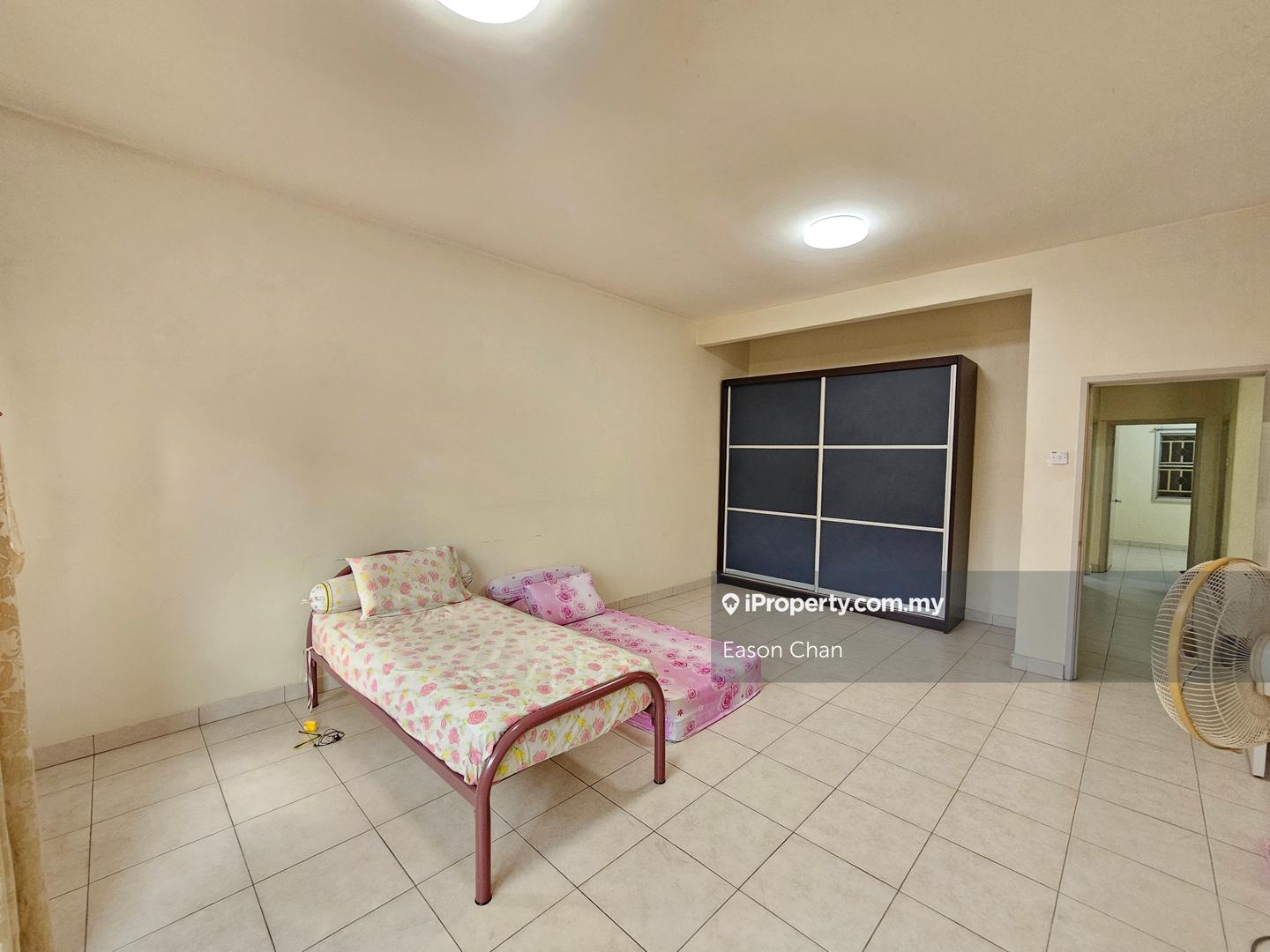 Rumah Bandar untuk Dijual di Taman Lagenda Mas, Cheras oleh Eason Chan - iProperty.com.my