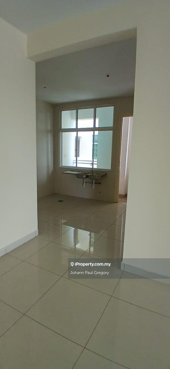 Service Residence for Sale in Subang Olives Residence by Johann Paul Gregory - iProperty.com.my