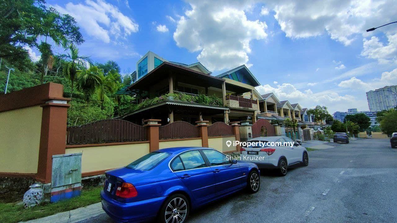 2.5-storey Terraced House for Sale in CHEAPEST CORNER UNIT WITH FULLY FURNISHED, Ampang by Shah Kruizer - iProperty.com.my