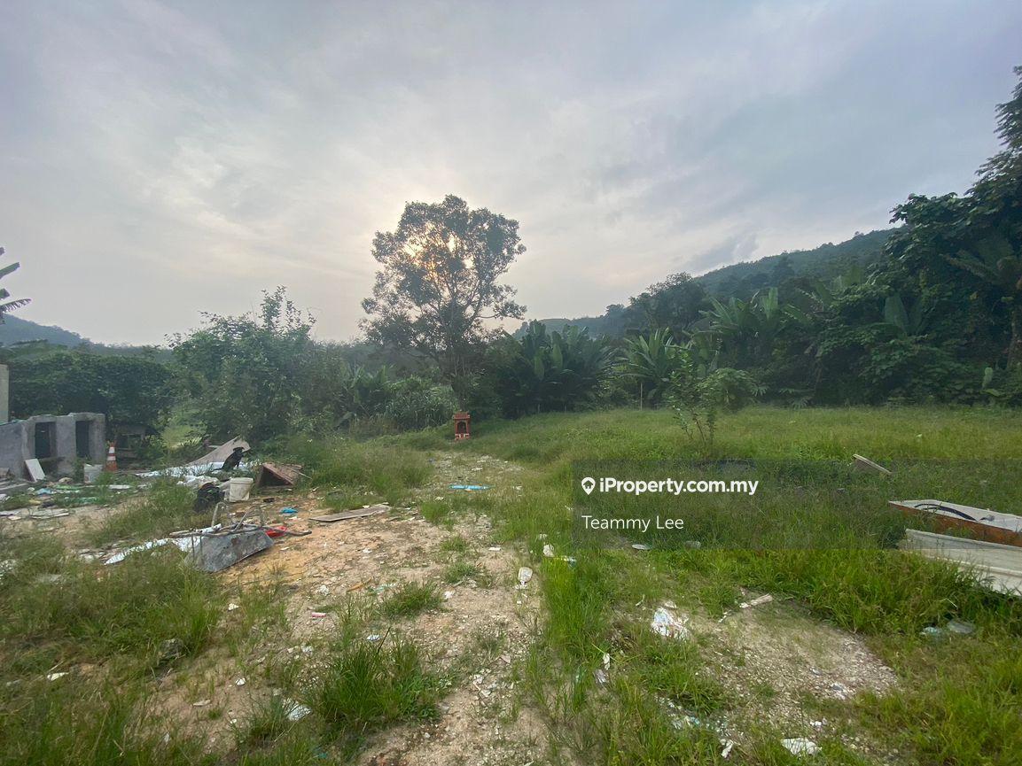 Tanah Pertanian untuk Dijual di Broga , Sak Da Tok Temple, Electric Ready, Tar Roa, Lenggeng oleh Teammy Lee - iProperty.com.my