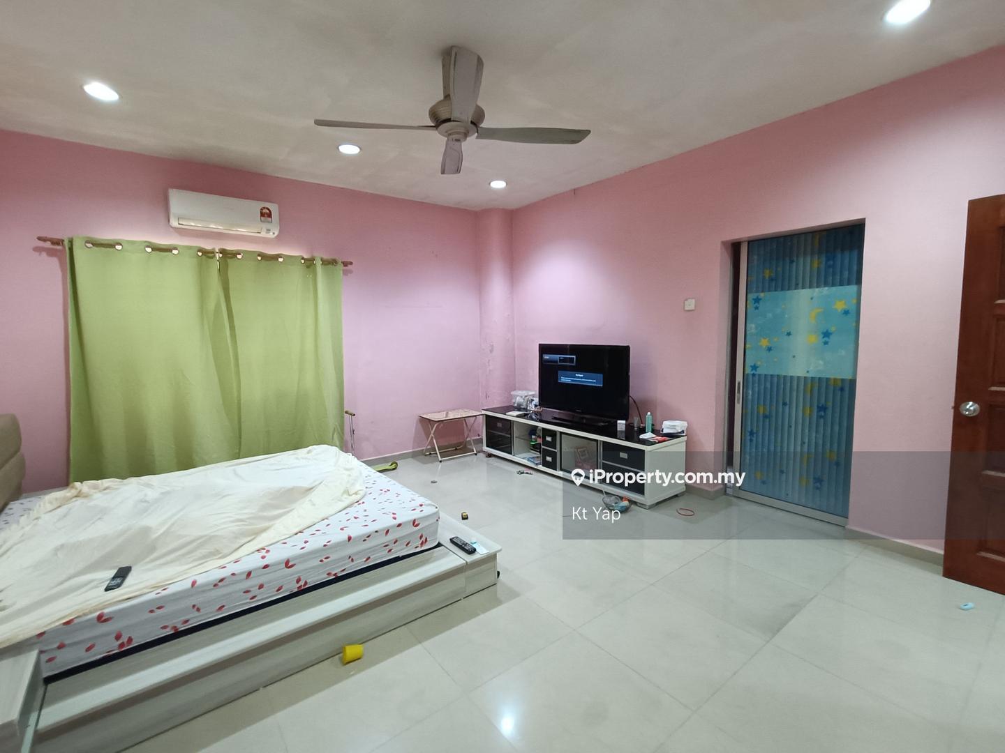 Rumah Berangkai 2 Tingkat untuk Dijual di Taman Sungai Besi Indah, Balakong, Sungai Besi, Seri Kembangan oleh Kt Yap - iProperty.com.my