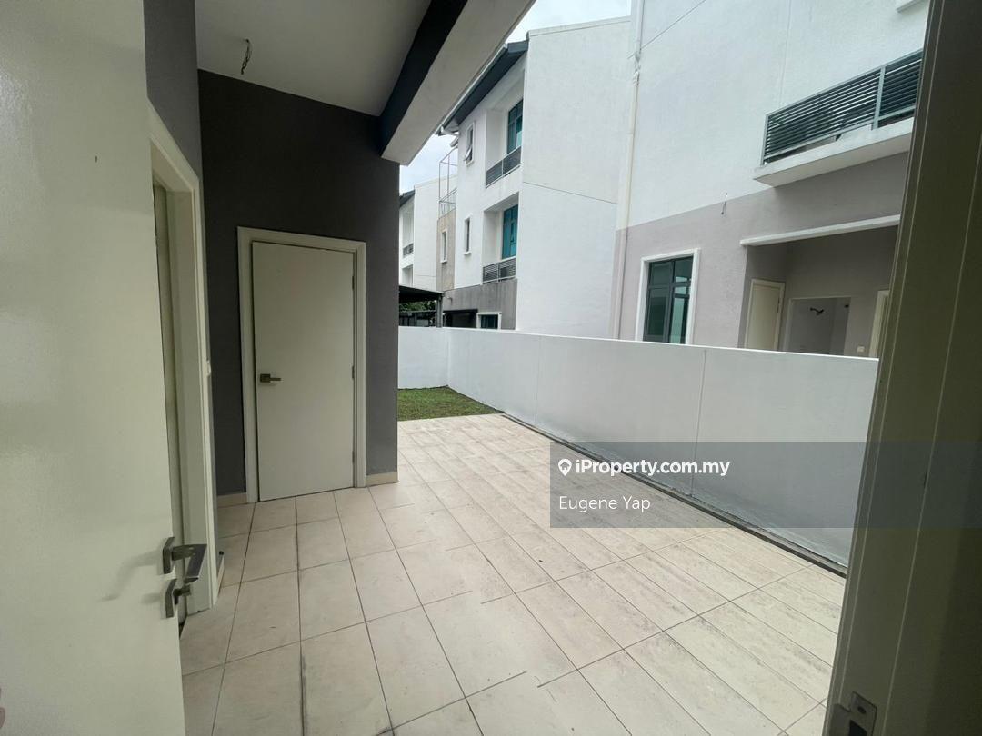 Banglo untuk Dijual di Petaling Jaya, Selangor oleh Eugene Yap - iProperty.com.my