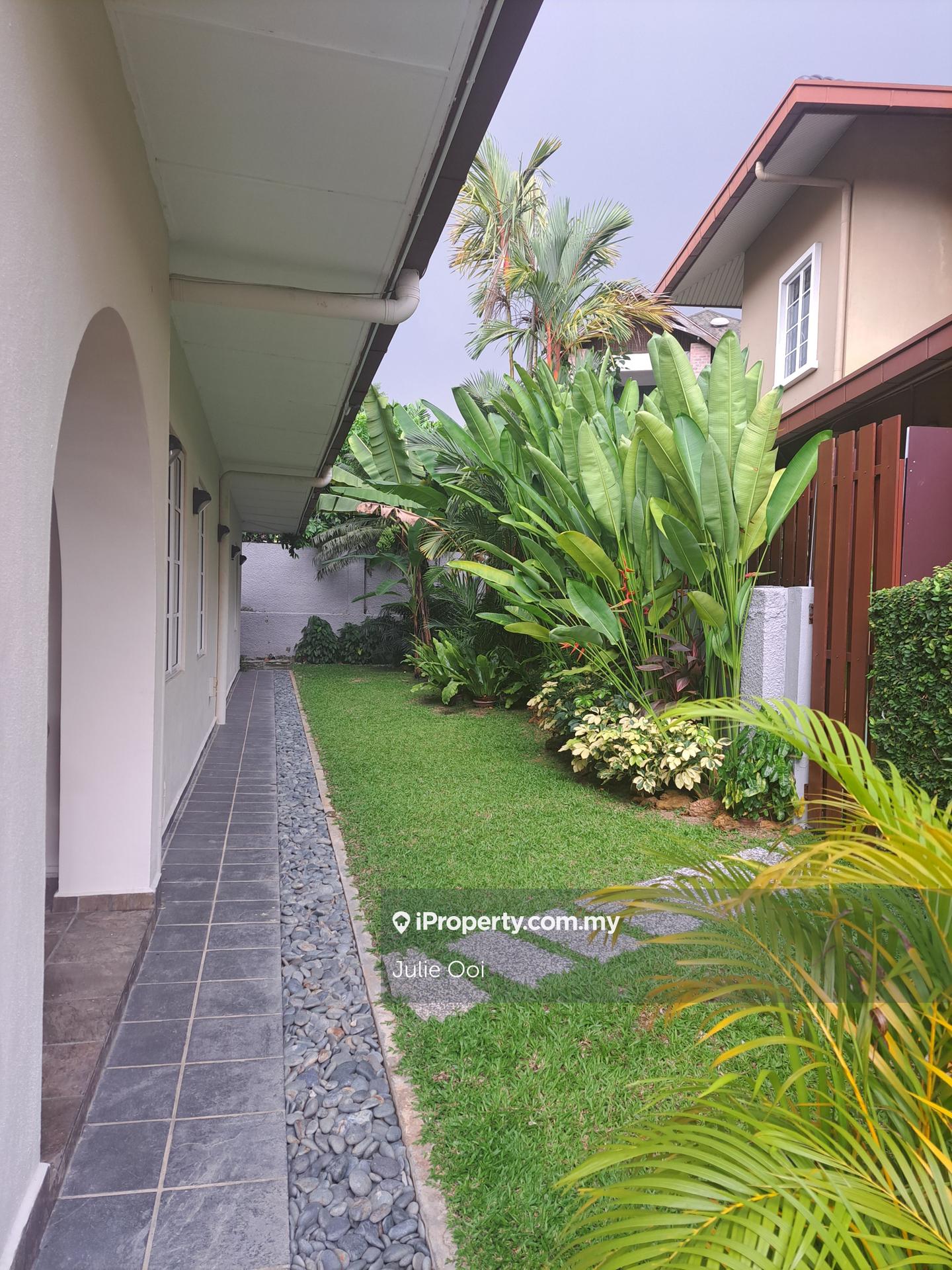 Bungalow House for Rent in Ampang, Ampang by Julie Ooi - iProperty.com.my
