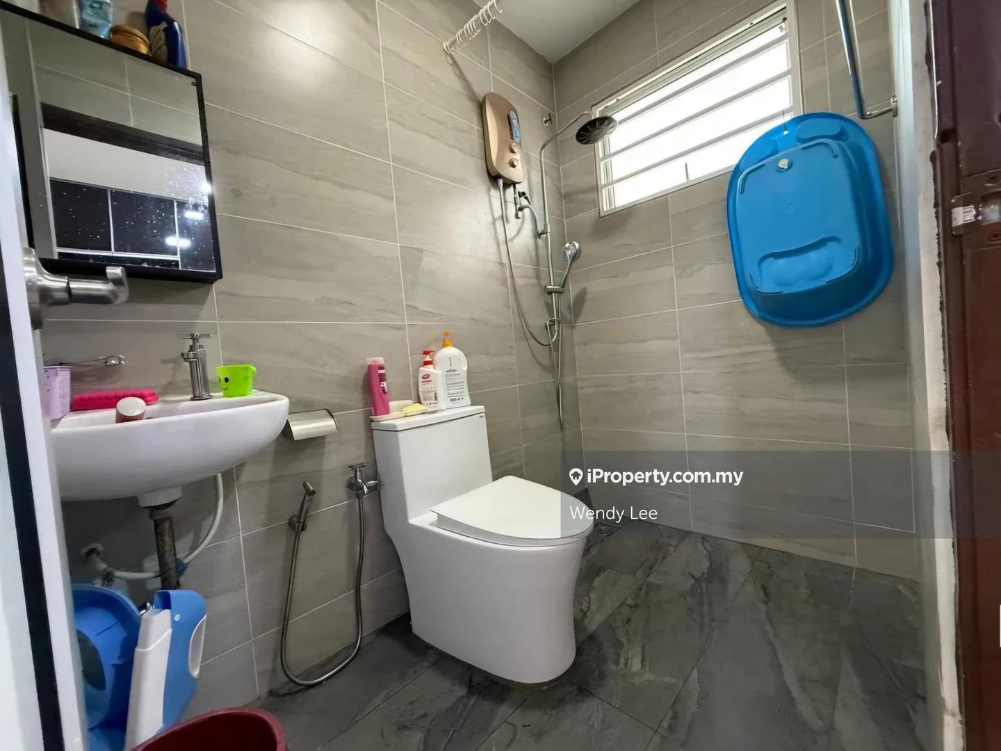 2.5-storey Terraced House for Sale in Taman Tasik Prima, Puchong by Wendy Lee - iProperty.com.my