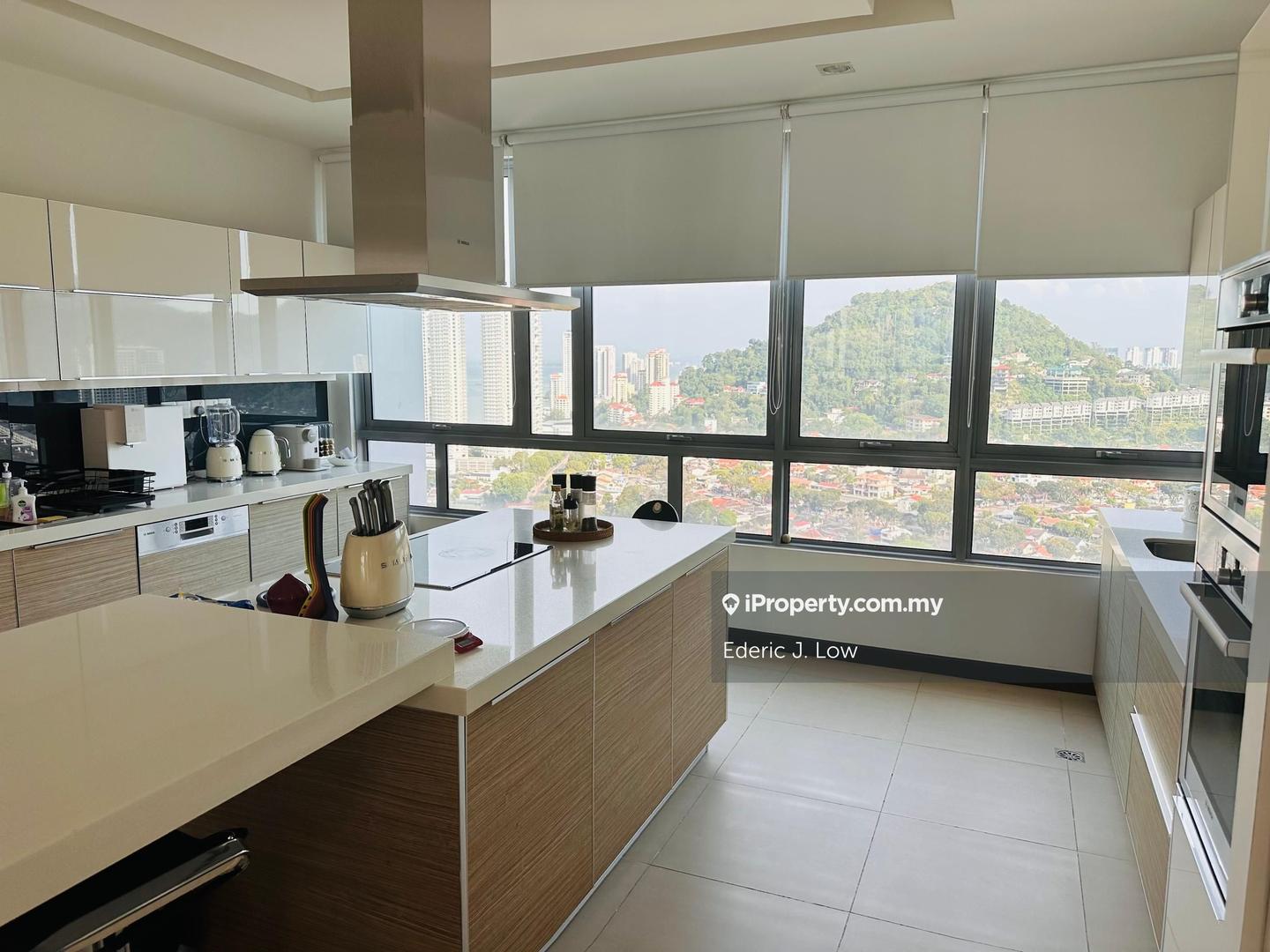 Condominium for Sale in Infinity Beachfront Condominium by Ederic J. Low - iProperty.com.my