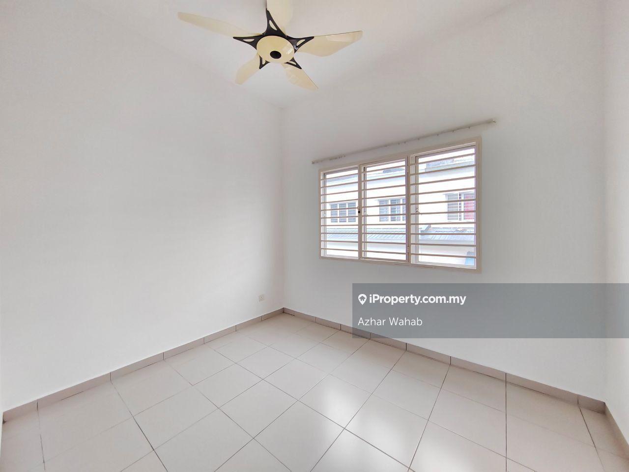 Rumah Berangkai 2 Tingkat untuk Dijual di Setia Ecohill, Semenyih oleh Azhar Wahab - iProperty.com.my