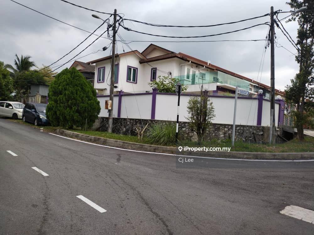 Semi-Detached House for Sale in Taman Lestari Putra, Seri Kembangan by Cj Lee - iProperty.com.my