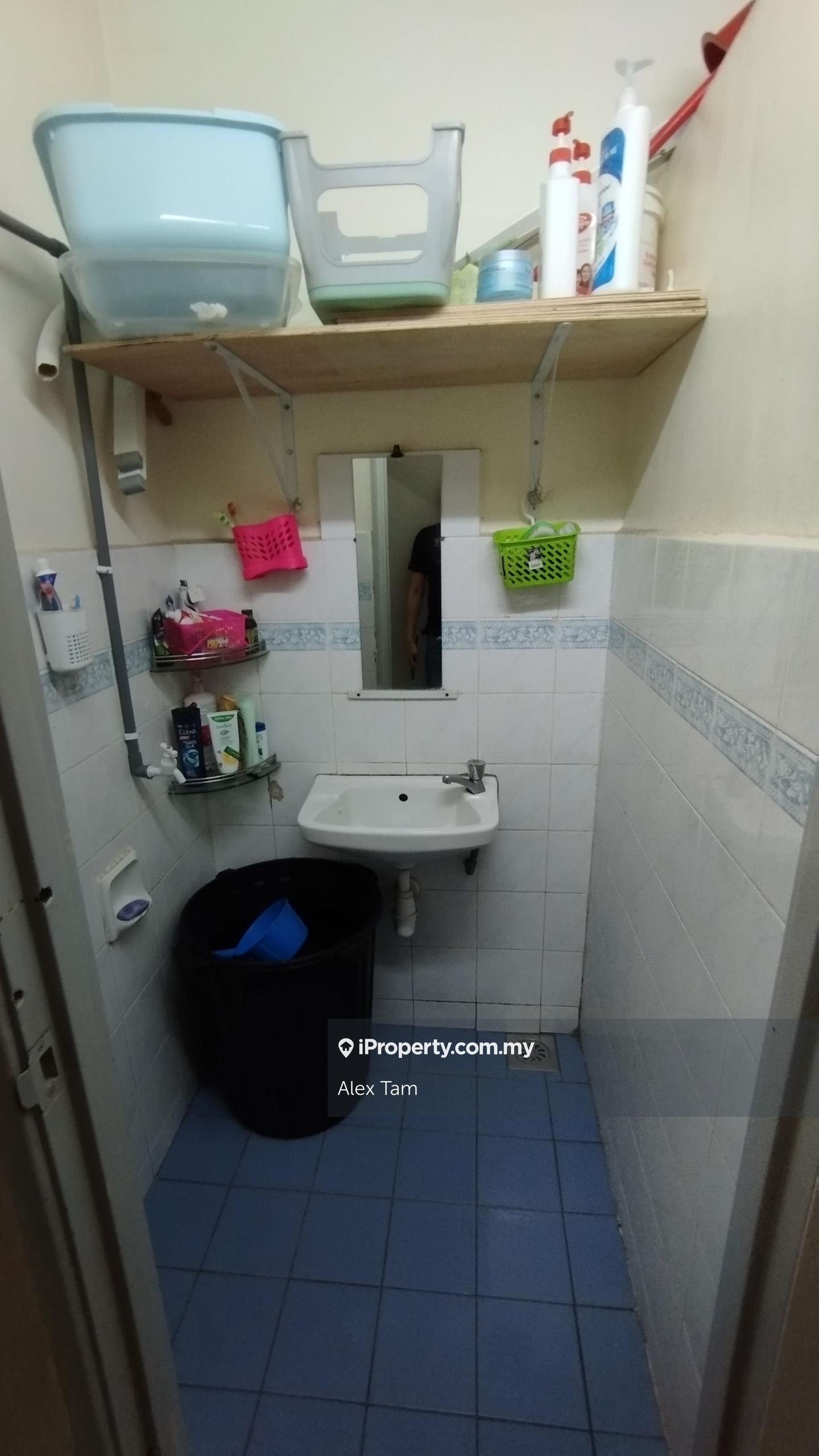 Flat for Sale in Sri Begonia by Alex Tam - iProperty.com.my