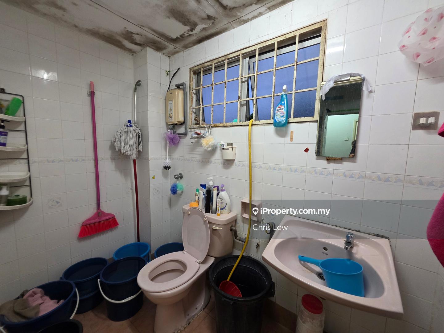 Rumah Berangkai 2 Tingkat untuk Dijual di Bandar Damai Perdana, Cheras oleh Chris Low - iProperty.com.my