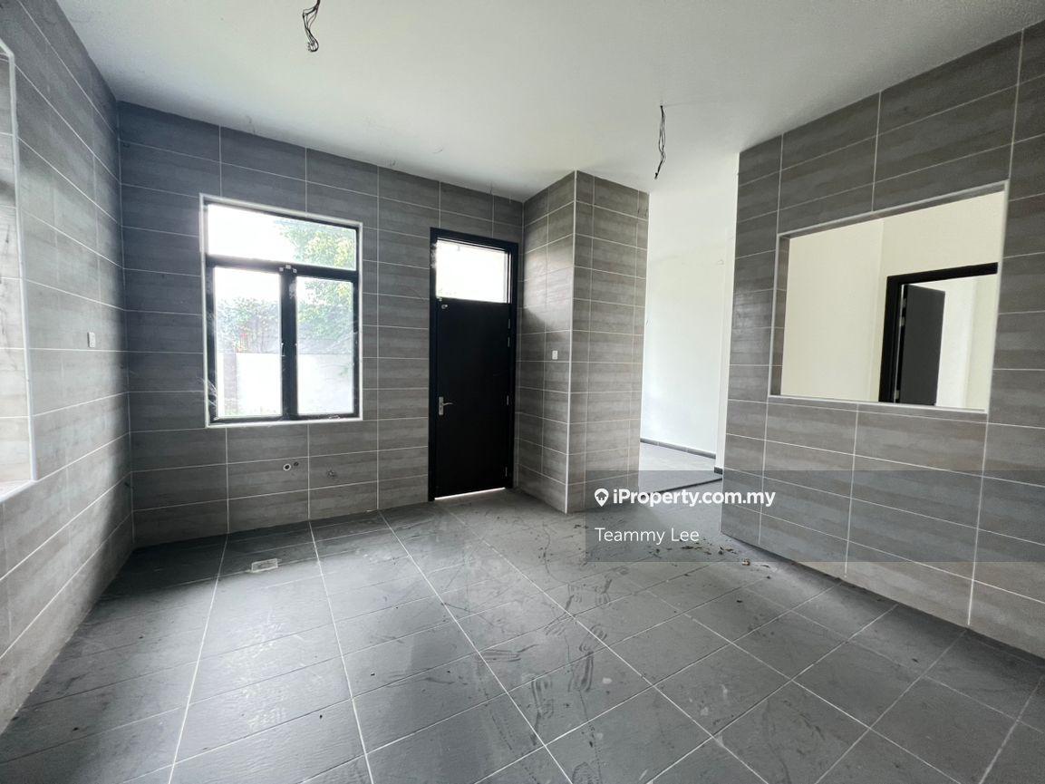 Banglo untuk Dijual di Bukit Sungai Long, Bandar Sungai Long oleh Teammy Lee - iProperty.com.my