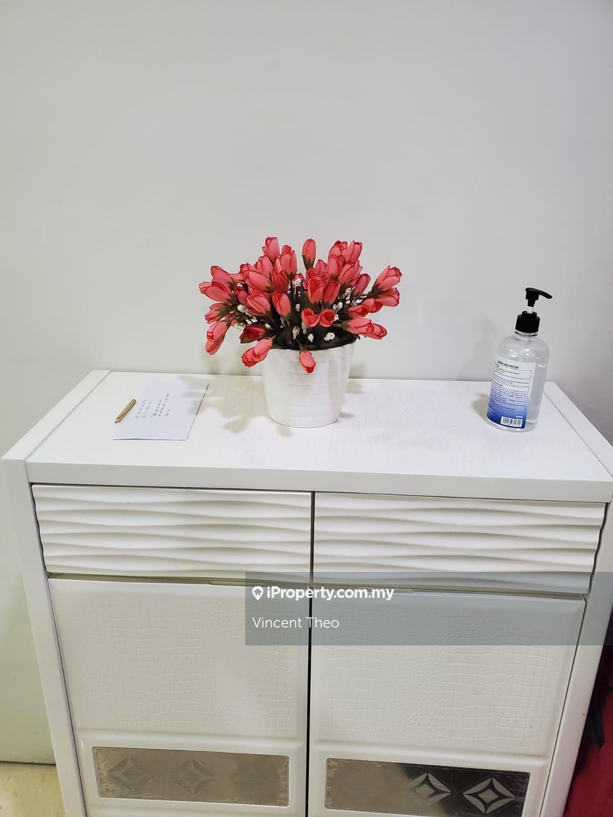 Service Residence for Sale in Soho Suites Serviced Residence @ KLCC by Vincent Theo - iProperty.com.my