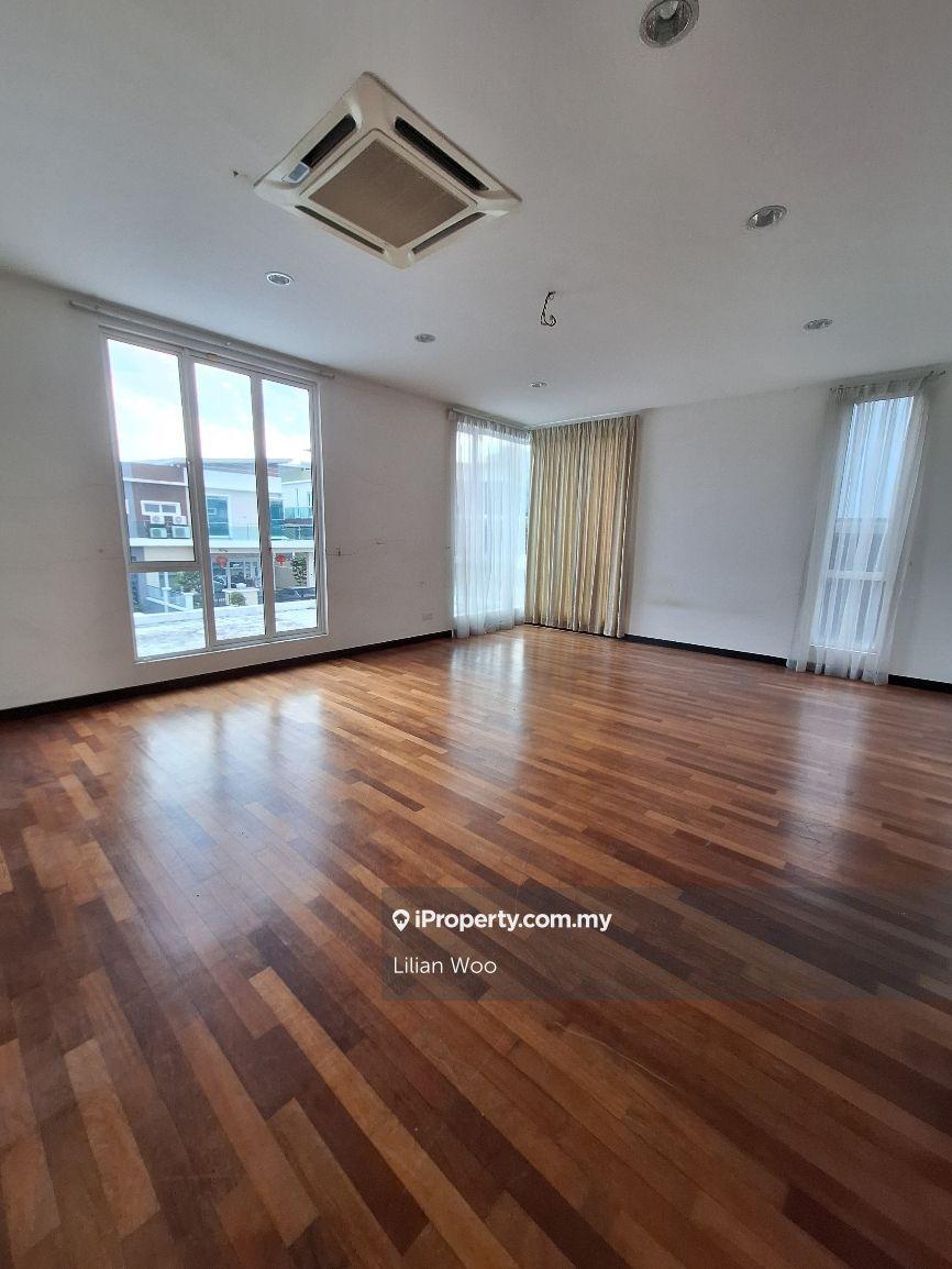 Rumah Berkembar untuk Dijual di Wira Heights, Bandar Sungai Long oleh Lilian Woo - iProperty.com.my